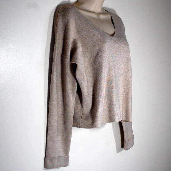 Line & Dot Vivi Sweater Knit V-Neck Crop Cuffed - Picture 3 of 7